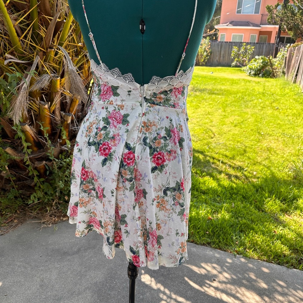 City Studio summer dress, junior size 13. NWT .fits women’s size large.